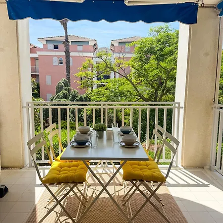 Apartment Proche De Cavaliere