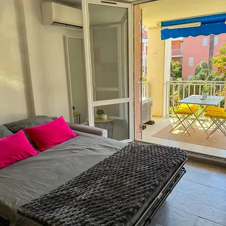 Apartment Proche De Cavaliere